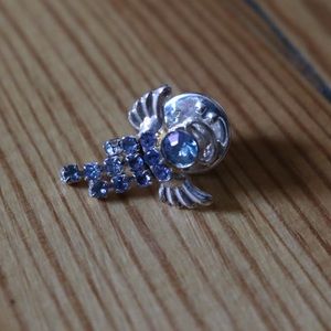 Vintage December birthstone brooch
